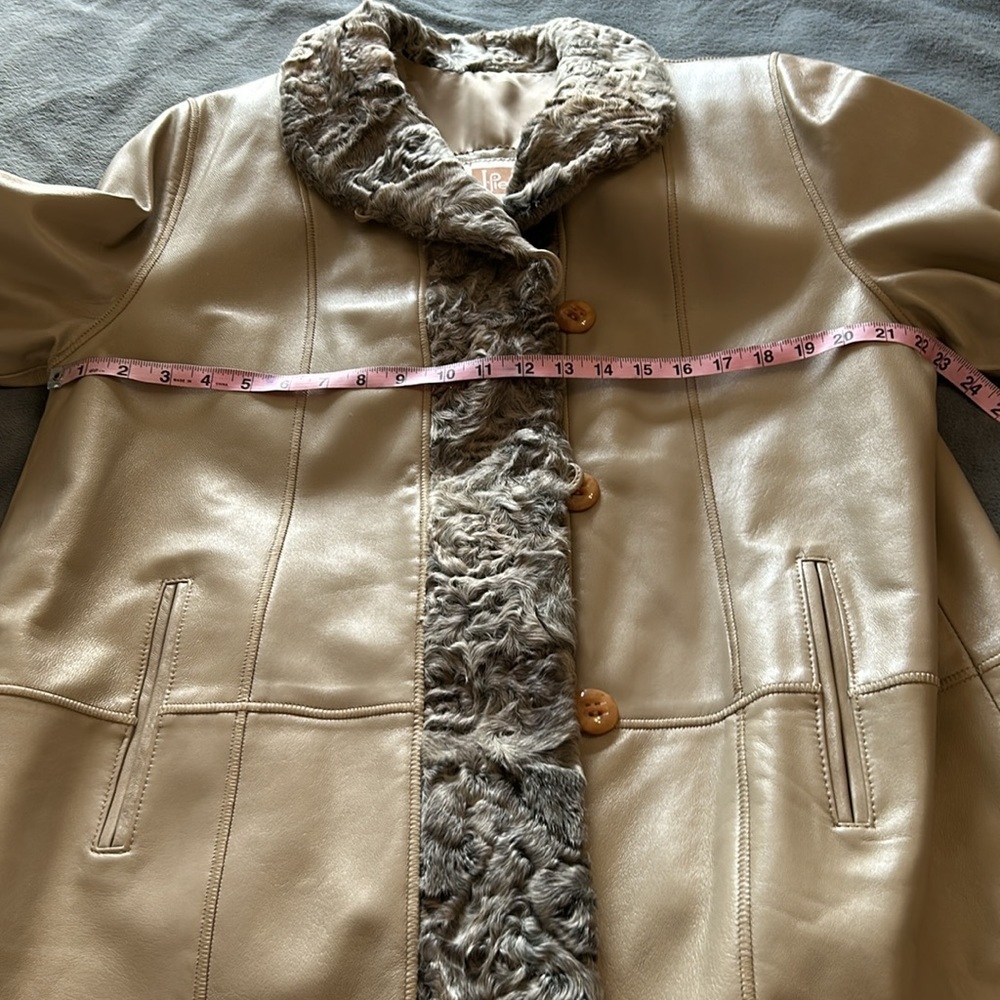 Vintage lether j-piel women’s jacket bought in Spain real fur curly lamb jacket - Picture 11 of 12